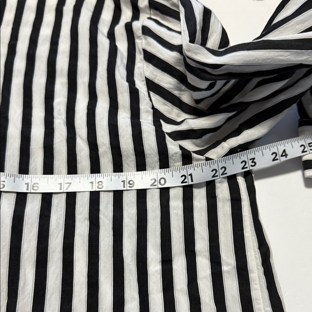 Jane and Delancey Black and White Striped Button Down Shirt Rayon Blend Large - Picture 10 of 12